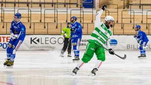 Svenska Cupen: Västerås klar för final efter målfest mot Mölndal